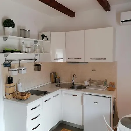 Kolombo Apartment *